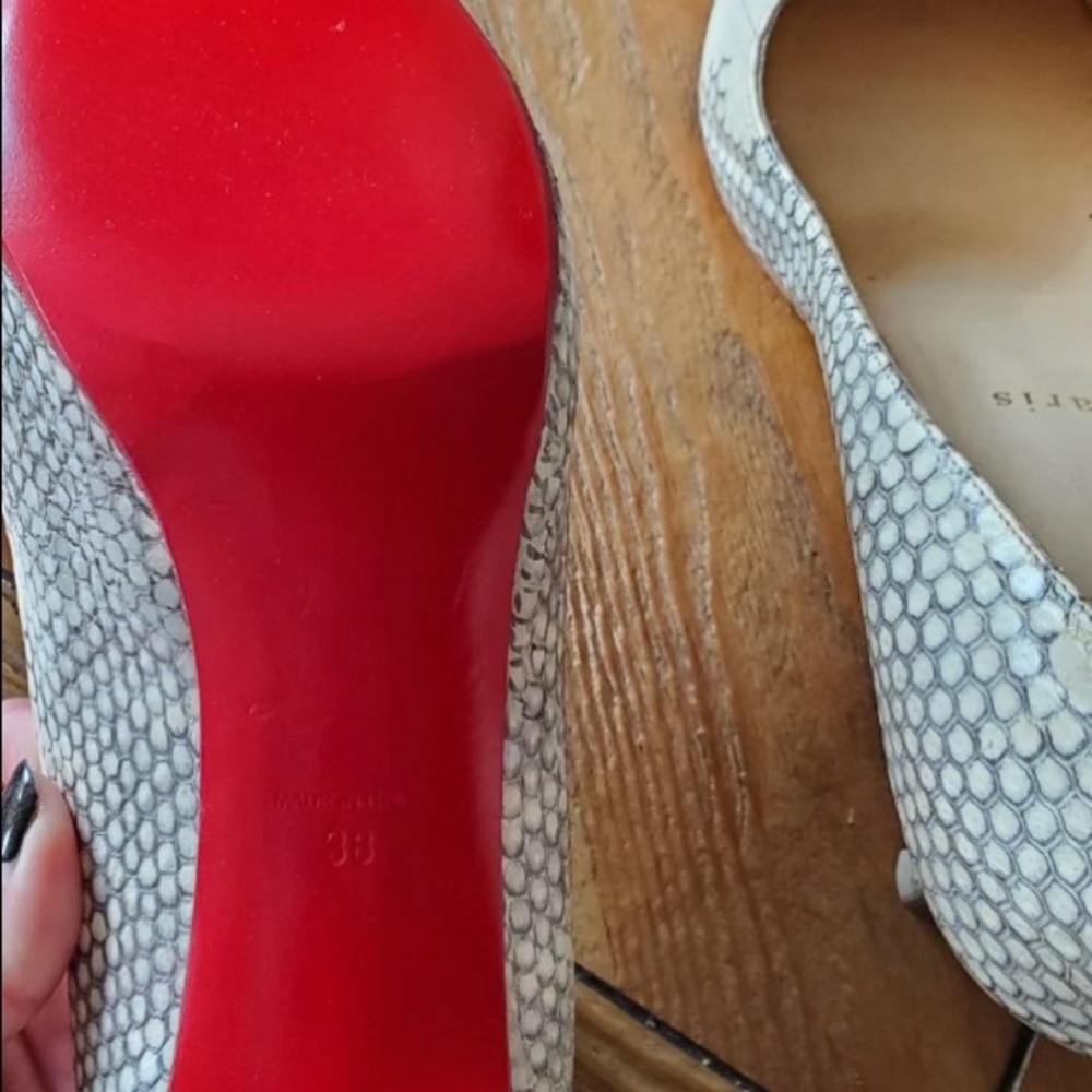 Christian louboutin heels - Picture 5 of 6